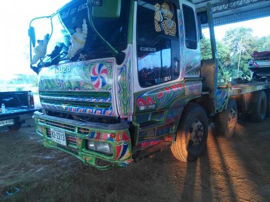 ขายรถบรรทุก 12 ล้อเทรลเลอร์ ISUZU GIGA 335 แรงม้า 2 เพลา สะพานไฮดรอลิค ราคา 1080000