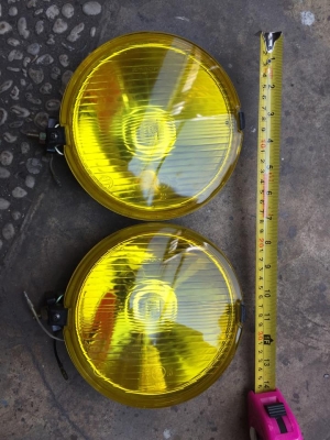 ไฟสปอร์ตไลท์ 7 นิ้ว เลนส์แก้ว