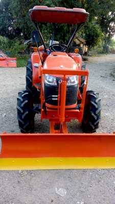 ขายรถไถคูโบต้า  KUBOTA   L 3608 พร้อมชุดใบมีดดันหน้าคานล่างและโรตารี่