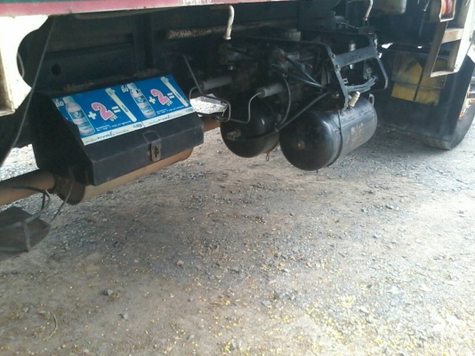 10ล้อเพลาเดียวISUZU DECA200 ยูโร2 จดปี46 ใบไม้เขียวแท้กระบะยาว6.35เมตร