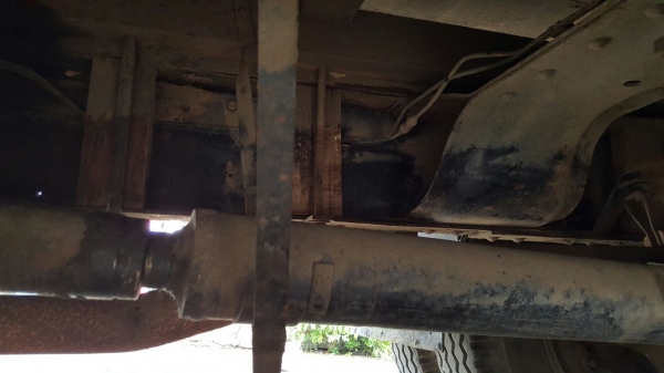 รถฮีโน่ 10 ล้อ พื้นเรียบ KT929 / เปลื่ยนเครื่อง 168 แรงม้า.   สนใจติดต่อ  081 - 6079515