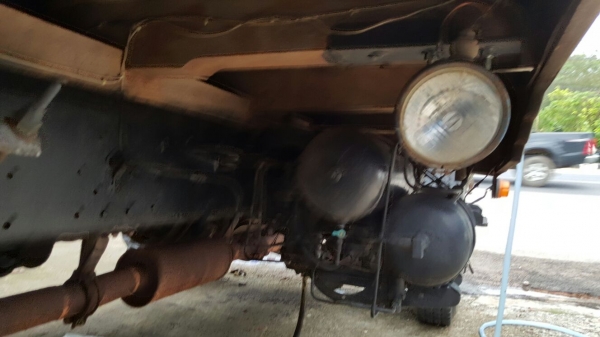 รถฮีโน่ 10 ล้อ พื้นเรียบ KT929 / เปลื่ยนเครื่อง 168 แรงม้า.   สนใจติดต่อ  081 - 6079515