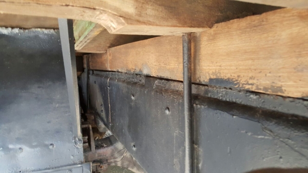 รถฮีโน่ 10 ล้อ พื้นเรียบ KT929 / เปลื่ยนเครื่อง 168 แรงม้า.   สนใจติดต่อ  081 - 6079515