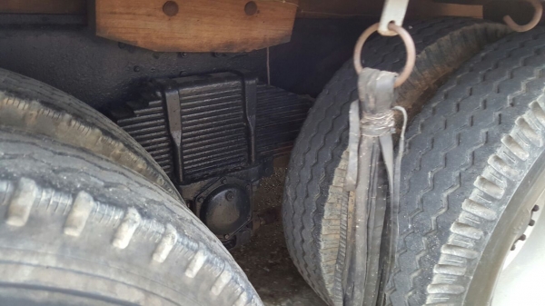 รถฮีโน่ 10 ล้อ พื้นเรียบ KT929 / เปลื่ยนเครื่อง 168 แรงม้า.   สนใจติดต่อ  081 - 6079515