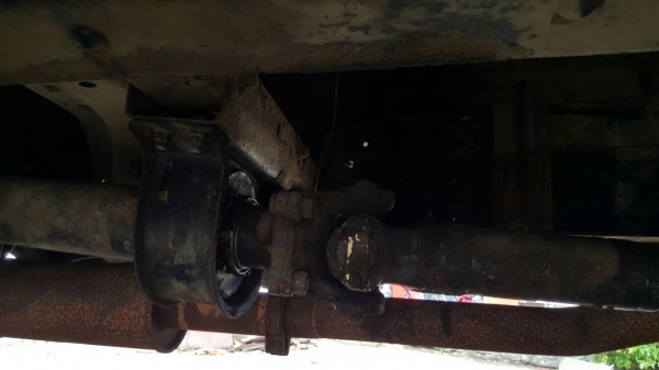 รถฮีโน่ 10 ล้อ พื้นเรียบ KT929 / เปลื่ยนเครื่อง 168 แรงม้า.   สนใจติดต่อ  081 - 6079515