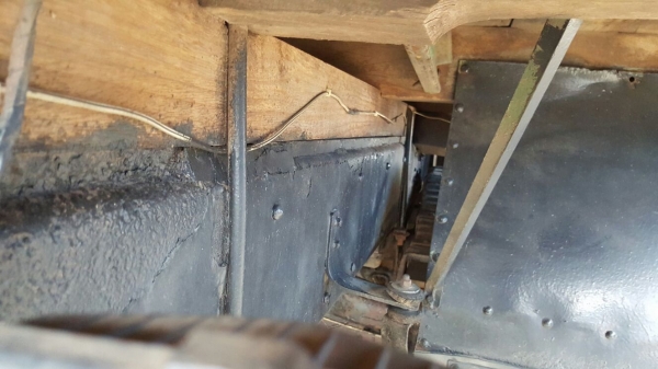 รถฮีโน่ 10 ล้อ พื้นเรียบ KT929 / เปลื่ยนเครื่อง 168 แรงม้า.   สนใจติดต่อ  081 - 6079515