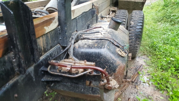 รถฮีโน่ 6 ล้อดั้ม FC2W 120 แรงม้า. ปี 38 สนใจติดต่อ 081 - 6079515 รถฮีโน่ 6 ล้อดั้ม FC2W 120 แรงม้า. ปี 38 สนใจติดต่อ 081 - 6079515