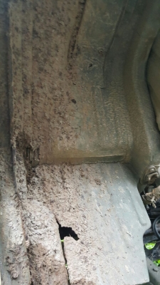 รถฮีโน่ 6 ล้อดั้ม FC2W 120 แรงม้า. ปี 38 สนใจติดต่อ 081 - 6079515 รถฮีโน่ 6 ล้อดั้ม FC2W 120 แรงม้า. ปี 38 สนใจติดต่อ 081 - 6079515