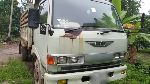 รถฮีโน่ 6 ล้อดั้ม FC2W 120 แรงม้า. ปี 38 สนใจติดต่อ 081 - 6079515 รถฮีโน่ 6 ล้อดั้ม FC2W 120 แรงม้า. ปี 38 สนใจติดต่อ 081 - 6079515