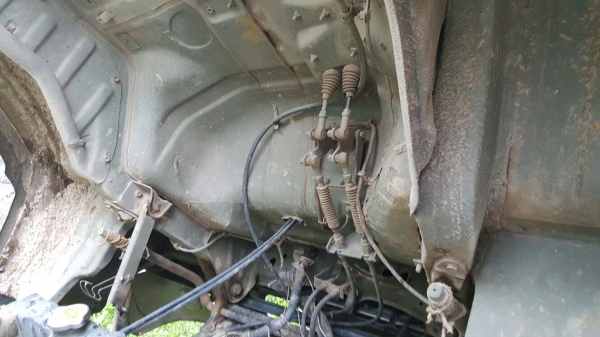 รถฮีโน่ 6 ล้อดั้ม FC2W 120 แรงม้า. ปี 38 สนใจติดต่อ 081 - 6079515 รถฮีโน่ 6 ล้อดั้ม FC2W 120 แรงม้า. ปี 38 สนใจติดต่อ 081 - 6079515