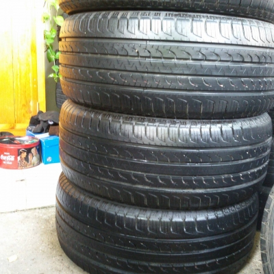 ยาง 265 50 20 goodyear ปี15ถอดป้ายแดงชุดละ16500