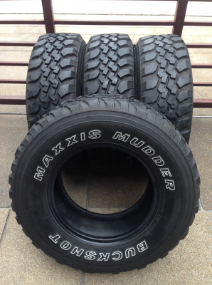 ยาง Mud Maxxis 30 9.5 R15 ปี12 ดอกเยอะ ไม่เคยลุย