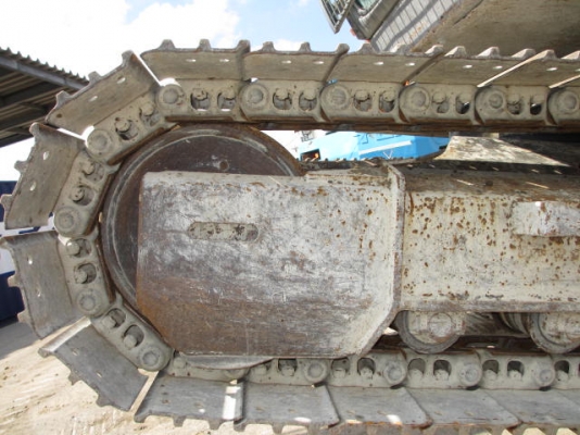 ขายด่วน HITACHI ZX120-E  ปี 2007 นำเข้าเองจากญี่ปุ่น  เครื่องปั้มระบบดี มีลายหัวกระแทก สภาพสวยค่ะ