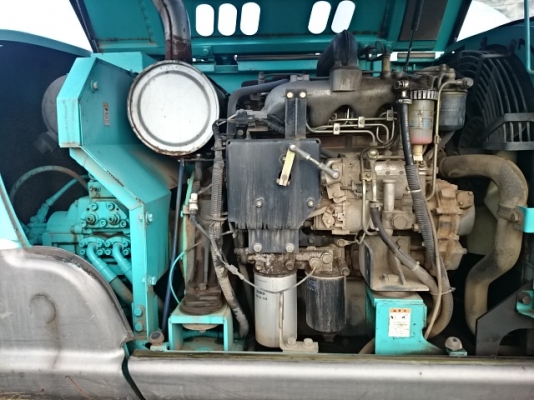 มาใหม่จ้า KOBELCO SK120-3  MARK V SUPER สภาพสวย อาร์มพิเศษ แทรค 60เครื่องปั้มระบบดี  ใช้งานมาแค่ 3000 กว่าชม.