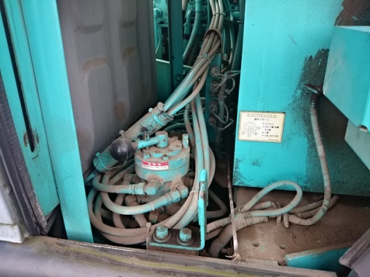 มาใหม่จ้า KOBELCO SK120-3  MARK V SUPER สภาพสวย อาร์มพิเศษ แทรค 60เครื่องปั้มระบบดี  ใช้งานมาแค่ 3000 กว่าชม.