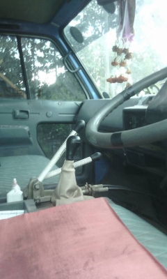 ขาย6 ล้อดัมพ์ NPR66Lเครื่อง135แรง มี 6 เกียร์ ใช้งานอยู่ มีแอร์ เพาเวอร์  มีสโลเฟืองFแคสสี่สวย-แถมคอกลากข้าวพร้อม โทร086-7383532