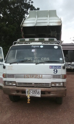 ขาย6 ล้อดัมพ์ NPR66Lเครื่อง135แรง มี 6 เกียร์ ใช้งานอยู่ มีแอร์ เพาเวอร์  มีสโลเฟืองFแคสสี่สวย-แถมคอกลากข้าวพร้อม โทร086-7383532