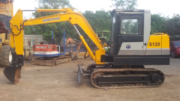 ขายรถขุดแบคโฮ SUMITOMO SH-120ขนาดเทียบเท่า PC50เก่านอกแท้ญี่ปุ่นไม่เคยใช้งานในไทยครับ!