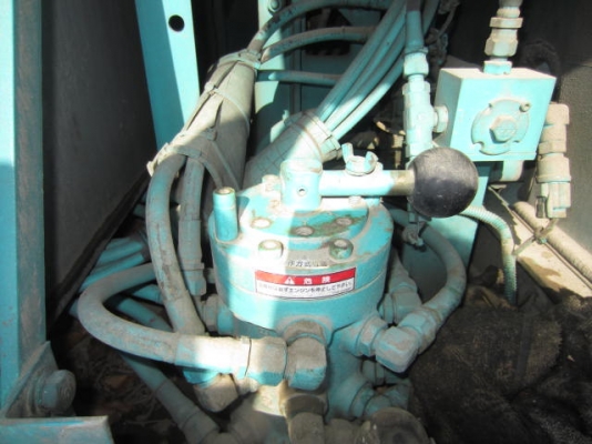 ขายค่ะ KOBELCO SK200-3LC ใบแทรคใหญ่ สภาพสวย เครื่องปั้มระบบดี  มาถึงไทยแล้วจ้า  มาลองระบบกันได้ทุกวัน...