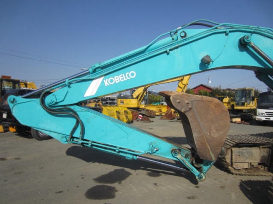 ขายค่ะ KOBELCO SK200-3LC ใบแทรคใหญ่ สภาพสวย เครื่องปั้มระบบดี  มาถึงไทยแล้วจ้า  มาลองระบบกันได้ทุกวัน...