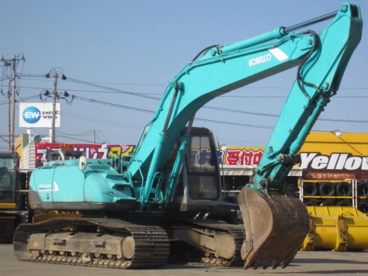 ขายค่ะ KOBELCO SK200-3LC ใบแทรคใหญ่ สภาพสวย เครื่องปั้มระบบดี  มาถึงไทยแล้วจ้า  มาลองระบบกันได้ทุกวัน...