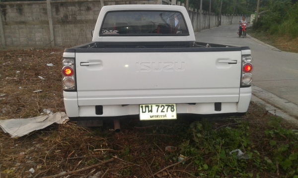 ขายด่วน กระบะ อีซูซุ ของดีราคาถูก เครื่องดี ปี 35 ทะเบียนไม่ขาด ชุดโอนครบ ราคา 89000 บาท ติดต่อ มงคล 0892524530