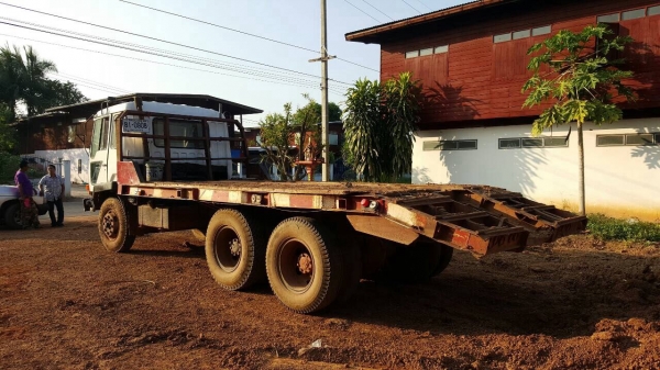 ขายเทนเลอร์ 10 ล้อ 2 เพลา FUSO FN215K เครื่อง 6D15 170 แรงม้า วางหัวหลงสายฟ้า คัสซีสวยตลอดเส้น รถพร้อมใช้ ทะเบียนพร้อมโอนครับ