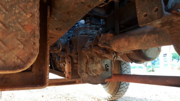 ขายเทนเลอร์ 10 ล้อ 2 เพลา FUSO FN215K เครื่อง 6D15 170 แรงม้า วางหัวหลงสายฟ้า คัสซีสวยตลอดเส้น รถพร้อมใช้ ทะเบียนพร้อมโอนครับ