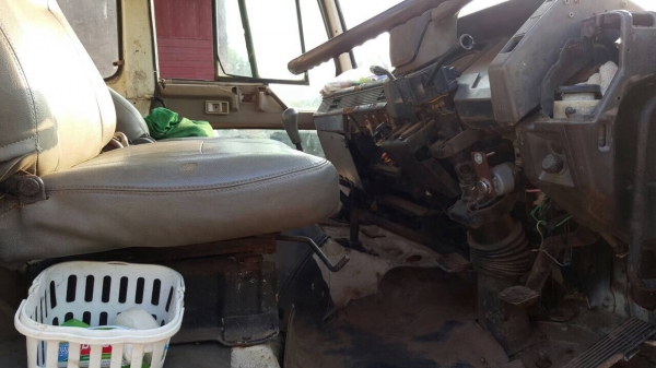 ขายเทนเลอร์ 10 ล้อ 2 เพลา FUSO FN215K เครื่อง 6D15 170 แรงม้า วางหัวหลงสายฟ้า คัสซีสวยตลอดเส้น รถพร้อมใช้ ทะเบียนพร้อมโอนครับ