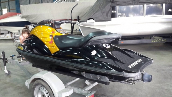 ขายเจ็ทสกี ยามาฮ่า GP1300R พร้อมเทเลอร์