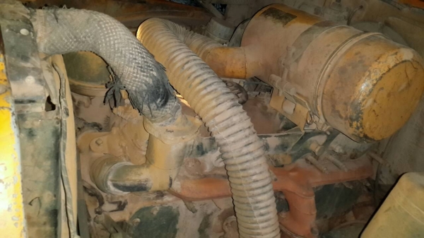 ขายด่วนหกล้อหน้ายาวดั้มสภาพคัชซีสวยสุดๆเดิมๆเอกสารเล่มชุดโอนพร้อมราคาเบาๆโทร0856842587