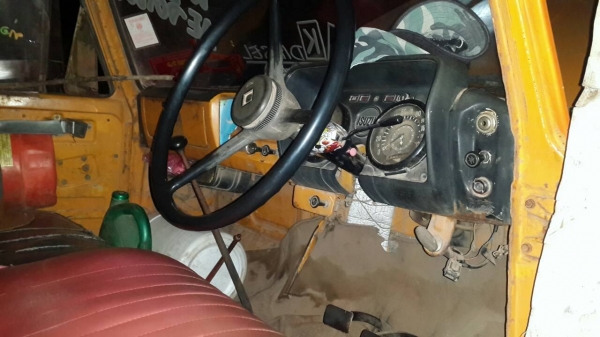 ขายด่วนหกล้อหน้ายาวดั้มสภาพคัชซีสวยสุดๆเดิมๆเอกสารเล่มชุดโอนพร้อมราคาเบาๆโทร0856842587