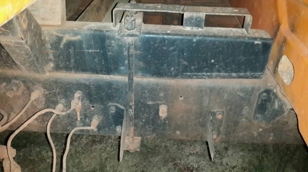 ขายด่วนหกล้อหน้ายาวดั้มสภาพคัชซีสวยสุดๆเดิมๆเอกสารเล่มชุดโอนพร้อมราคาเบาๆโทร0856842587