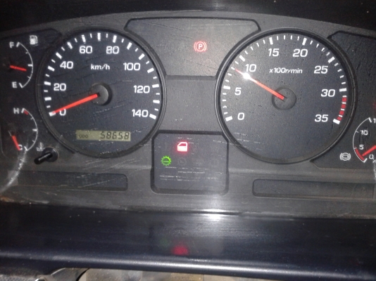 ขายดาว์นรถบรรทุกดั้มพ์สิบล้อFuso270ปี2556