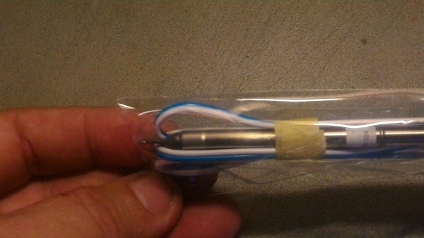 หัวแร้งสนาม HAKKO ที่สะดวกต่อการใช้งาน ใช้ไฟแรงดันต่ำ 12 V. ใช้ได้ทั้ง AC และ  DC