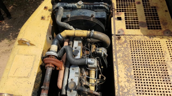 ขายแบคโฮ CAT 320 V2 เอกสารเล่มทะเบียนครบ ปั้มดี ช่วงล่างโซ่+แทรค+โรลเลอร์ใหม่ ไฟเต็ม ราคาต่อรองได้ครับ ขายแบคโฮ CAT 320 V2 เอกสารเล่มทะเบียนครบ ปั้มดี ช่วงล่างโซ่+แทรค+โรลเลอร์ใหม่ ไฟเต็ม ราคาต่อรองได้ครับ