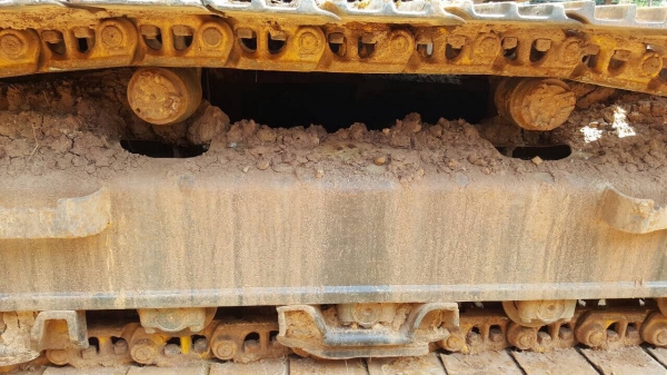 ขายแบคโฮ CAT 320 V2 เอกสารเล่มทะเบียนครบ ปั้มดี ช่วงล่างโซ่+แทรค+โรลเลอร์ใหม่ ไฟเต็ม ราคาต่อรองได้ครับ ขายแบคโฮ CAT 320 V2 เอกสารเล่มทะเบียนครบ ปั้มดี ช่วงล่างโซ่+แทรค+โรลเลอร์ใหม่ ไฟเต็ม ราคาต่อรองได้ครับ