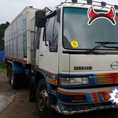 สิบลล้อ ฮีโน่ FM3H195โบว์ 2เพา ดั้มมีเนียม สภาพดีสวยพร้อมใช้ ทะเบียนพร้อมโอน ราคา 870,000บ ต่อรองได้ สิบลล้อ ฮีโน่ FM3H195โบว์ 2เพา ดั้มมีเนียม สภาพดีสวยพร้อมใช้ ทะเบียนพร้อมโอน ราคา 870,000บ ต่อรองได้