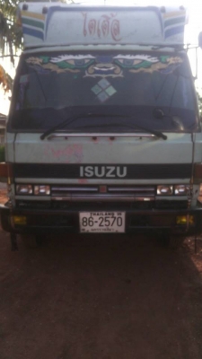 ขาย6ล้อร็อคกี้ FRR175ยางเล็ก 8.25R16 ยาว6.20เมตร พร้อมคอกเสริมข้าง แชชซีสวย สภาพวิ่งใช้งานประจำ เอกสารเล่มทะเบียนพร้อมโอน