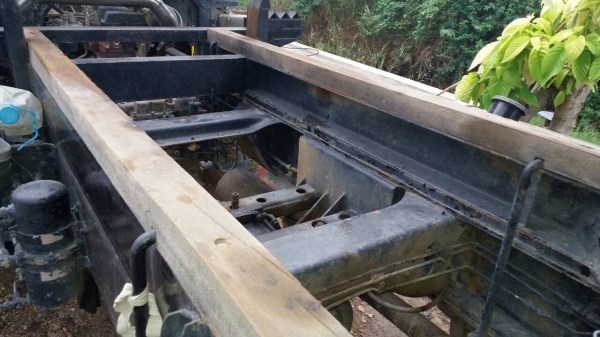 สิบล้อ อีซูชุ หัวเดก้า FVZ12 MY 195โบว์ 2เพา ดั้มมีเนียม สภาพดีสวยบางเดิมพร้อมใช้ ทะเบียนพร้อมโอน ราคา 870,000บ ต่อรองได้