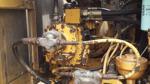 ขายด่วนรถแบ็คโฮ CAT E 120 B ขายด่วนรถแบ็คโฮ CAT E 120 B