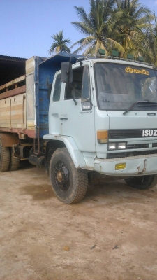 ขายรถบรรทุก 10 ล้อ ISUZU  ROCKY 175