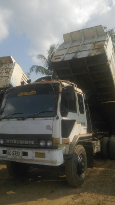 ขายรถ 10 ล้อ MITSUBISHI  FUSO FN 527  M TD