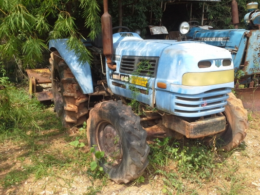 ขายครับแช้ม42แรงสภาพเดิมๆใช้งานได้ปกติสีไม่สวยเท่านั้น