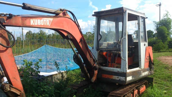 ขาย kubota kh 90  pc40  180000