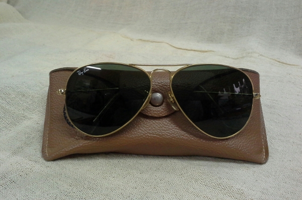 แว่นตานายพลแมคอาร์เธอร์ B&amp;L RAY-BAN AVIATOR MacArthur USA