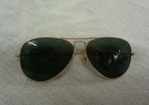 แว่นตานายพลแมคอาร์เธอร์ B&amp;L RAY-BAN AVIATOR MacArthur USA