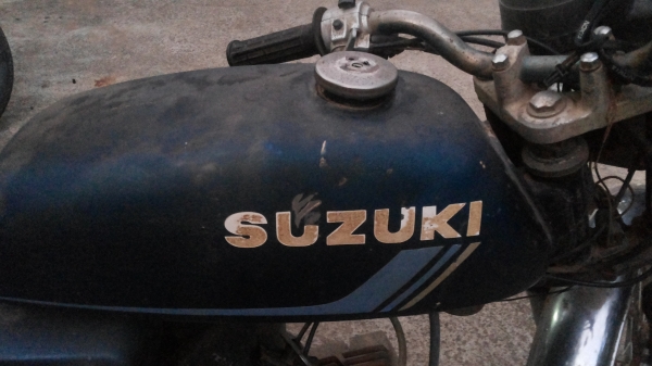 ขายด่วน a100 มีทะเบียนเล่มเขียว+ ชุดโอน 5300