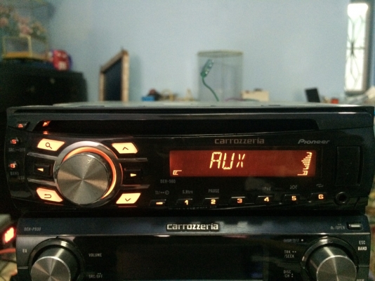 Pioneer DEH-560 USB IPOD MP3-RW CD-RW AUX ปรีเอ้า1ชุด ไฟ30สี สภาพสวย มือ2 ญี่ปุ่น