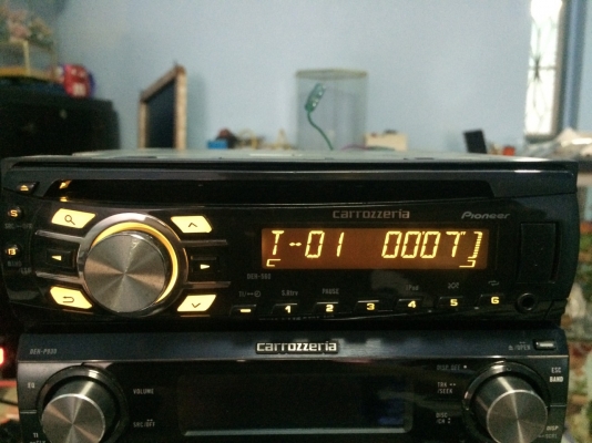 Pioneer DEH-560 USB IPOD MP3-RW CD-RW AUX ปรีเอ้า1ชุด ไฟ30สี สภาพสวย มือ2 ญี่ปุ่น